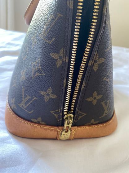 Louis Vuitton Alma